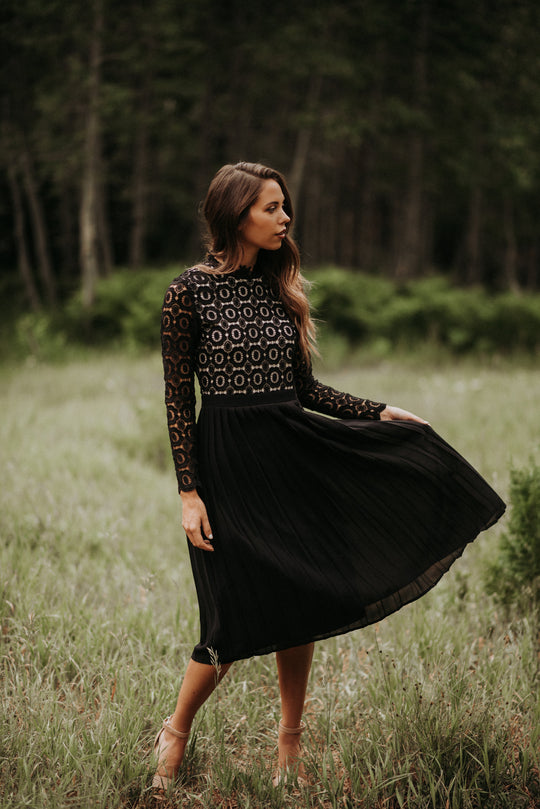 Arabella Lace Dress in Black