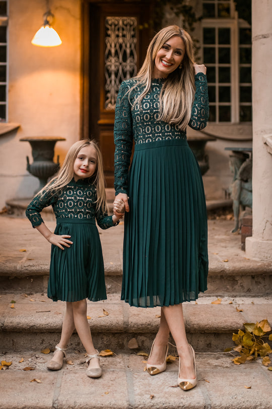 Arabella Lace Dress in Hunter Green