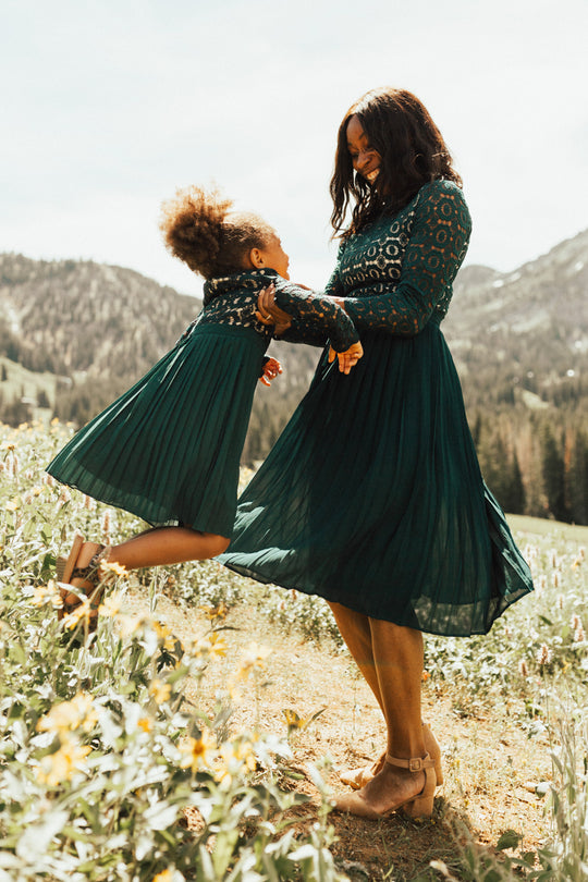 Arabella Lace Dress in Hunter Green