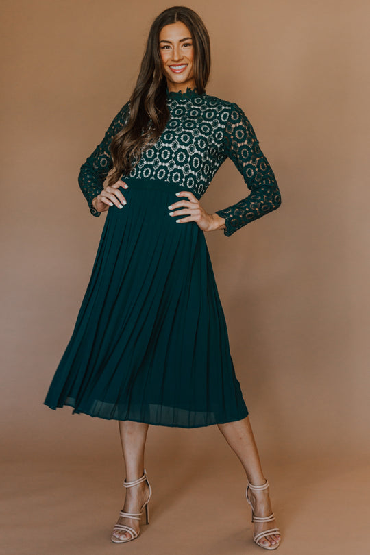 Arabella Lace Dress in Hunter Green
